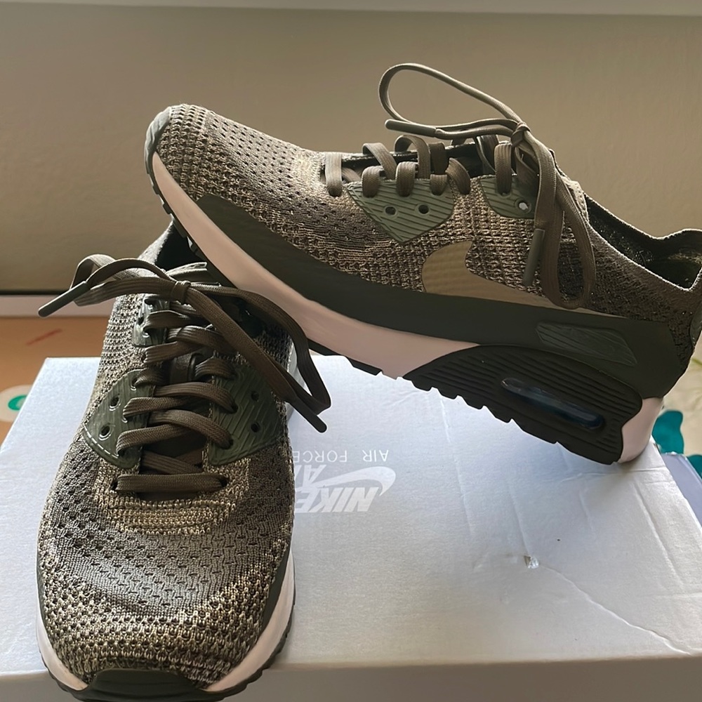 AirMax 90 Ultra Flynit 2